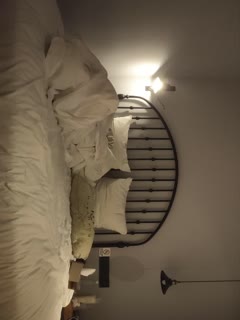 [胖子传媒工作室]，良家漂亮小姐姐，今晚拿下，调情干逼，耻辱秒射下播-20220818224155