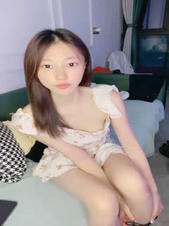 一线城市 某公司人事白领[小白呀呀]办公室里逼太痒 排气！~~~✨✨✨--极品反差婊，大尺度让兄弟们 9-15-8_[new]