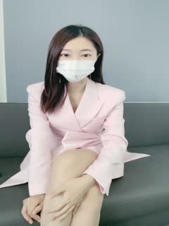 重磅！重庆某集团公司白领~[小兔丫丫]极度反差~刺激！~~✨✨✨--聊前男友打野战，在K做-692第01集