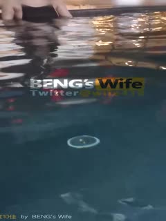 《硬核✅精品★重磅✅分享》推特极品长腿大奶NTR绿帽淫妻控[阿崩]会员福利私拍各种公共场合短片集合