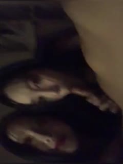 高颜值的小魔女贝贝和闺蜜被富二代约，这样的颜值下了不少本啊，两位仙女口活真好 吃得鸡巴嘛嘛香 第一部！