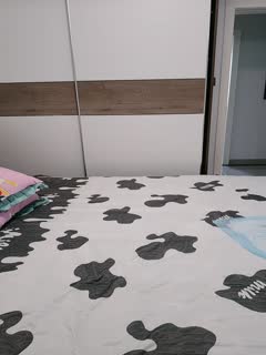 极品G奶美女！奶子超大~[素浅]黑丝长腿~巨乳美臀~顶，手指抠逼淫水流满骚穴，叫声真骚！