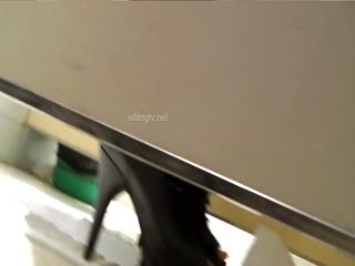 [空姐厕拍]某国际酒店大型航空公司会议洗手间肆意拍摄，空姐们的私处都有特写镜头，高清1080P