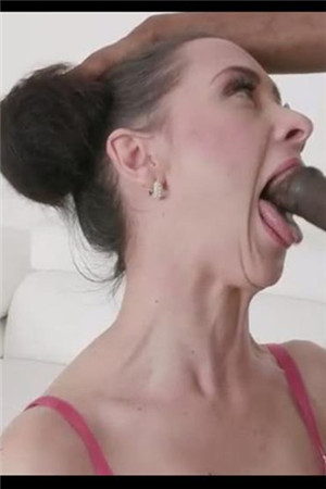 Lola_Black-美少女初次黑屌肛交_[重口，丝袜]