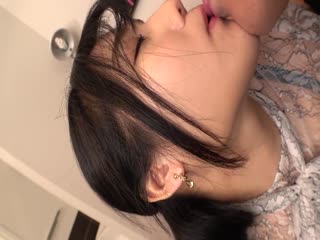 SIRO-4121[初撮り]喘ぎまくるスレンダー立ちバックは必見第01集