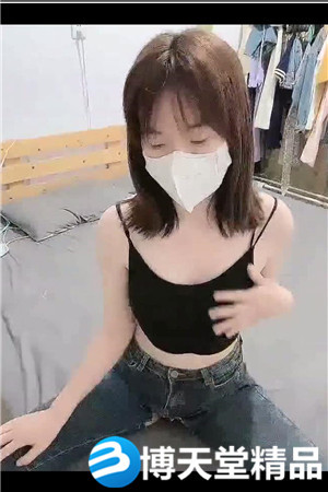 [国产剧情]露出癖少妇淫妻[诗妍]野外车震第2弹 野外露出 车震 公园口交 开档牛仔 情趣内衣