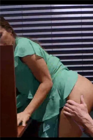 Abigail_Mac-女医的性贿赂_[制服，爆乳]