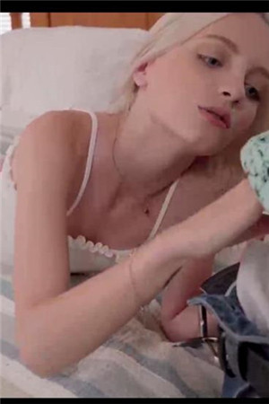 Bloom-报复出轨女友_[粉木耳，美腿]