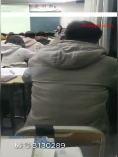 边上课边跳蛋的感觉[!大三小依依]跳蛋藏逼上课那才叫爽 到了下课急着跑厕所喷