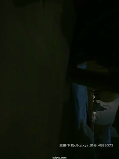 春药大师[晓可耐]风骚少妇点评各种神油、伟哥、玛卡、催情药，亲自试吃后受不了，叫个美团外卖，自慰勾搭，无套插入，看来春!药效果不错