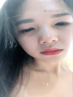 小可爱平台[原卡哇伊]漂亮美女骚穴十三姨1031激情自慰大秀站着激情自慰十分诱人