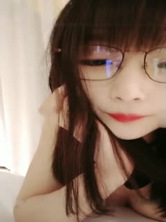 小可爱平台[原卡哇伊]清纯小嫩妹直播 勾搭外卖小哥激情口口啪啪 十分诱人