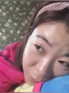 [财子撩妹]冒充土豪撩妹视频9月礼包-假装打钱忽悠三个妹子，嫩妹人妻熟女全部脱光自慰，套路厉害值得学习第02集