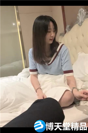 [国产剧情]极品女神佳作[成都佳人一夜寻欢]清纯脸蛋魔鬼身材肤若美瓷唇若樱