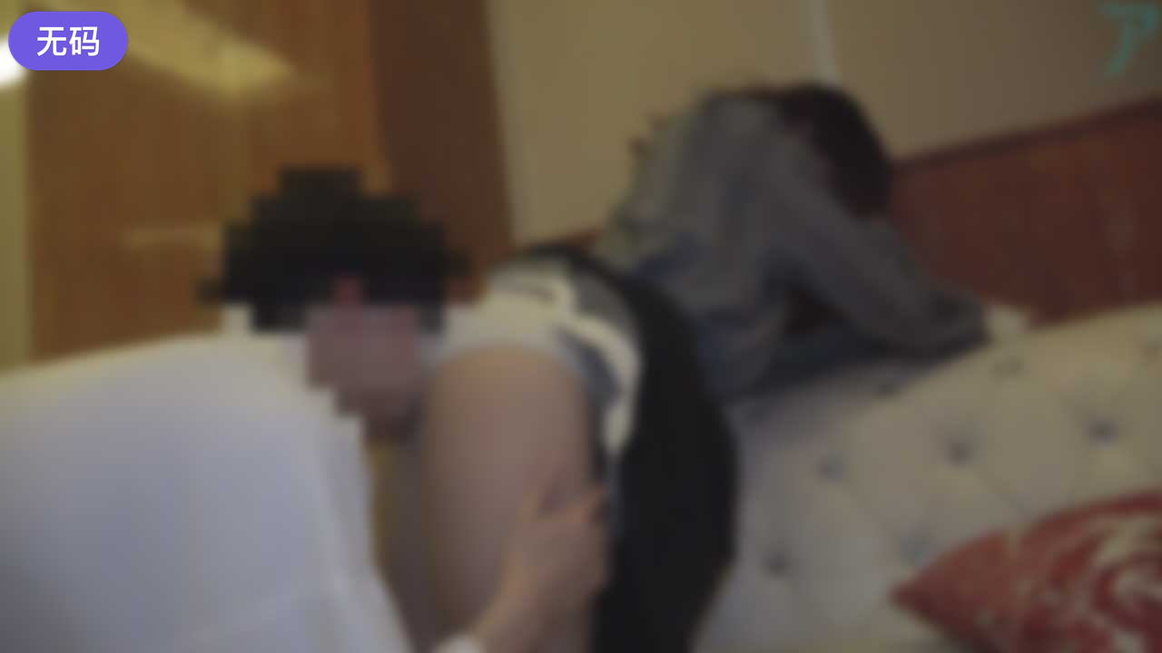 FC2-3173634 [#77]幼い見た目が興奮と性を掻き立てる！華奢で低身長なおまんこは剛毛で吸い付きすごい