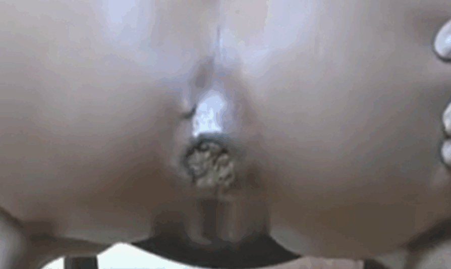 淫荡女孩在镜头前擦屁