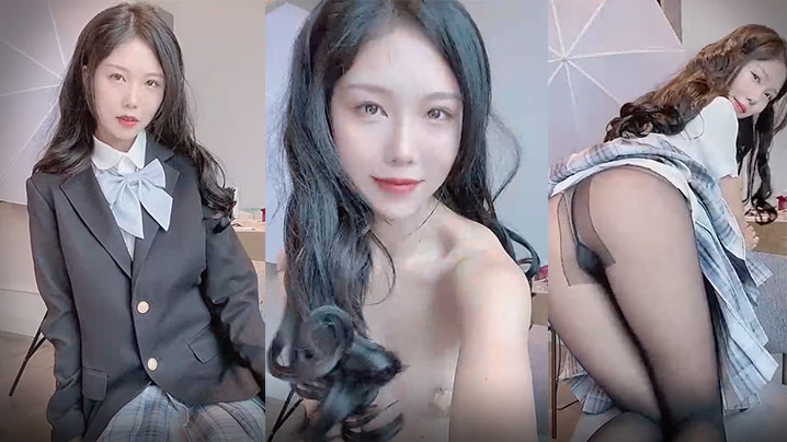 最近火爆高顔值网红美